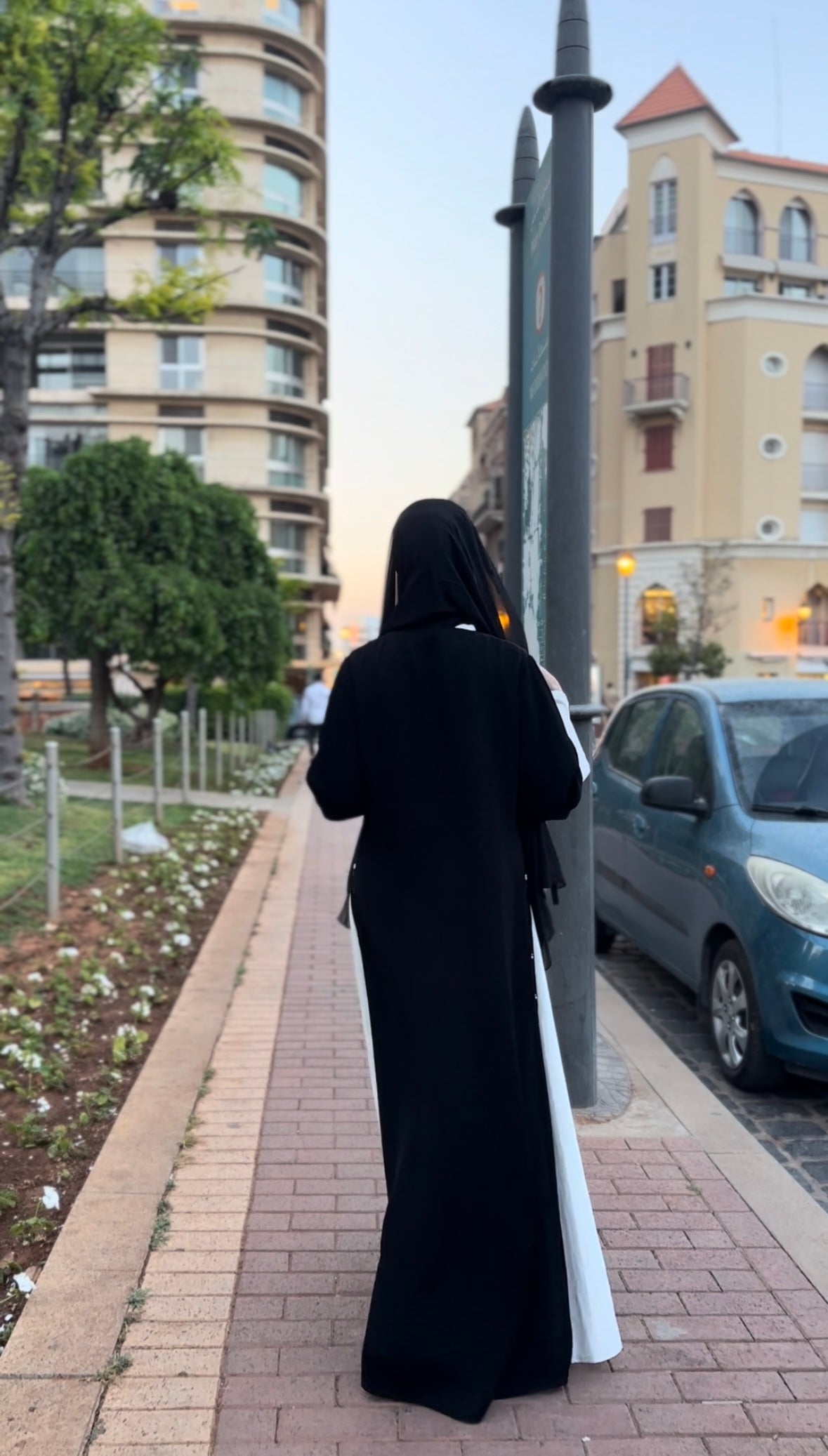 Abaya Noir